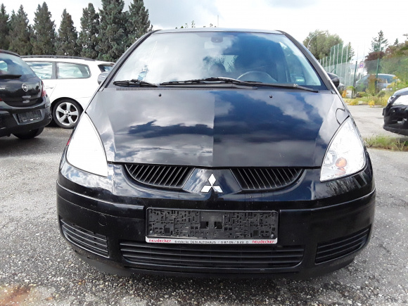 MITSUBISHI COLT 1,3 70kW „INFORM“/KLIMA /5.dveří/1.Majitel