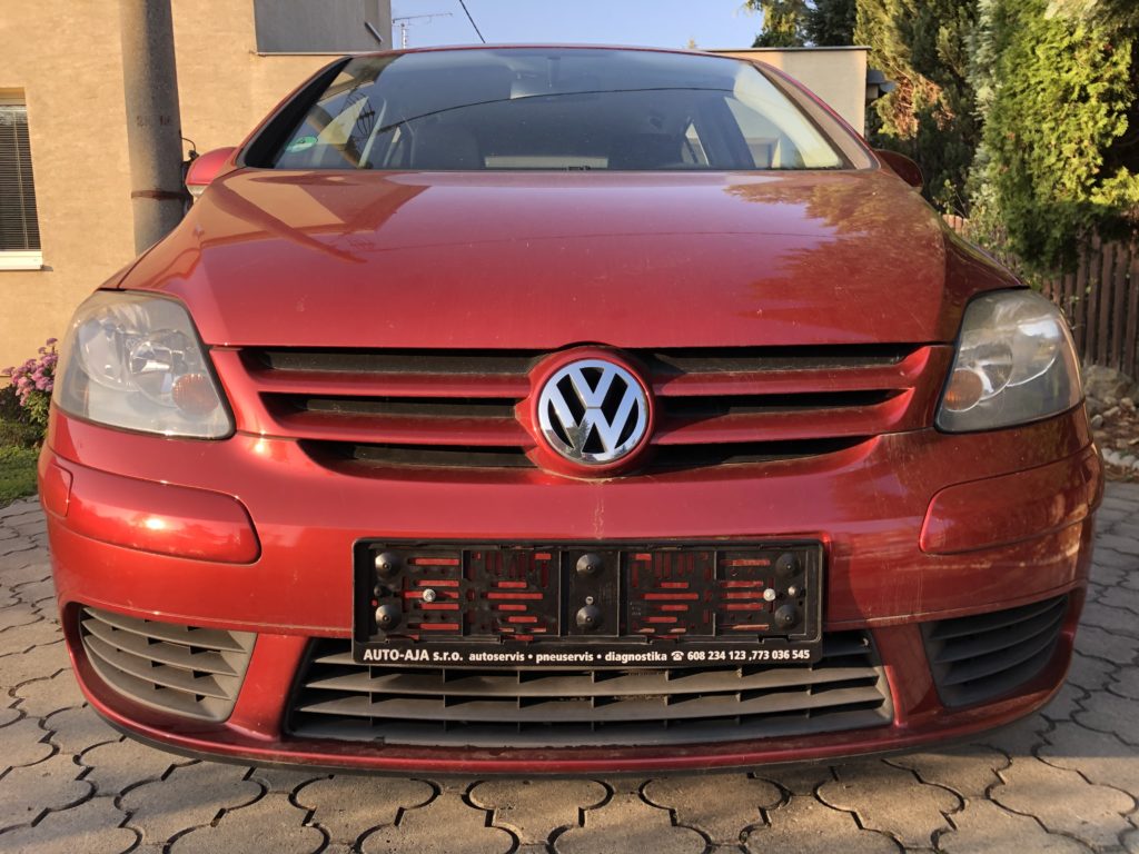 VW GOLF PLUS 1,6 MPI 75 kW /1.MAJITEL/ Málo KM/ ZIMNÍ KOLA